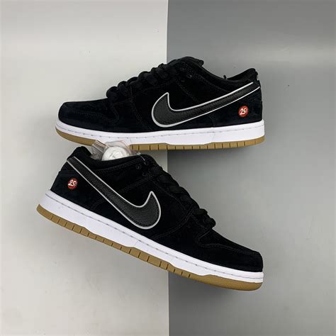 Quartersnacks x Nike SB Dunk Low Premium Black Reflective Silver For Sale – The Sole Line