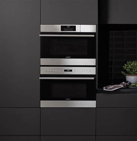 E-Series Oven | Built-In Ovens | Wolf Appliances