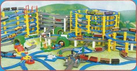 Tomy Blue Track Layouts - alter playground