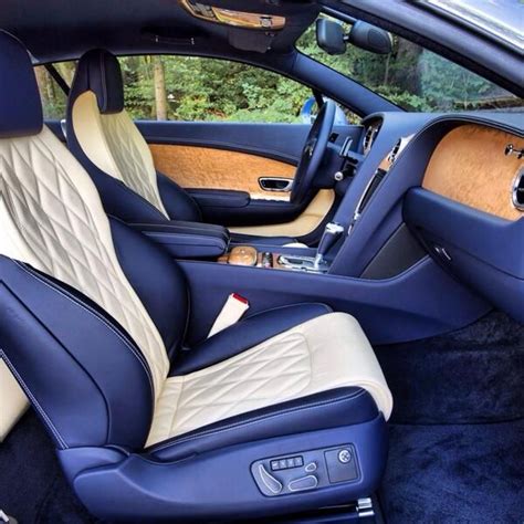 This bent interior is crazy. I wouldn't mind this color scheme ...