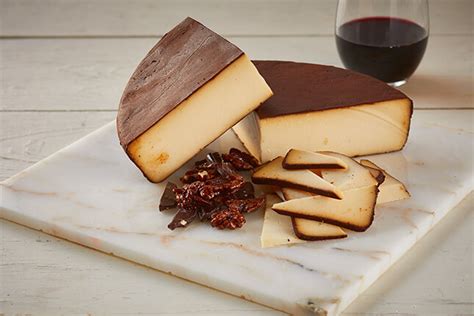 How To Pair Red Wine And Cheese | Wisconsin Cheese