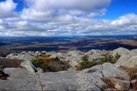 These 11 Photos Will Inspire You to Hike Mount Monadnock