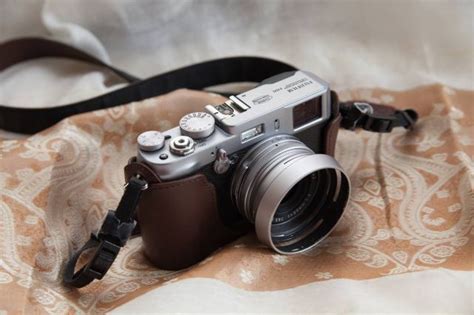 Fujifilm Finepix X100 Review – Photographer Jaakko Saari