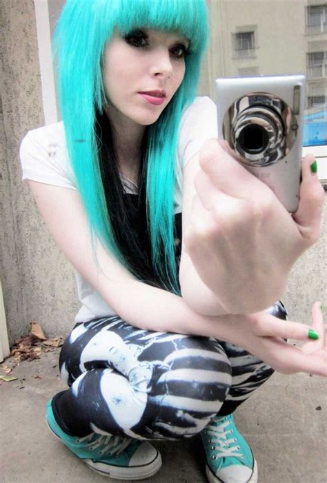 Teal. ♥♥ I have those converses. ♥♥ | Emo scene hair, Scene hair, Scene girls