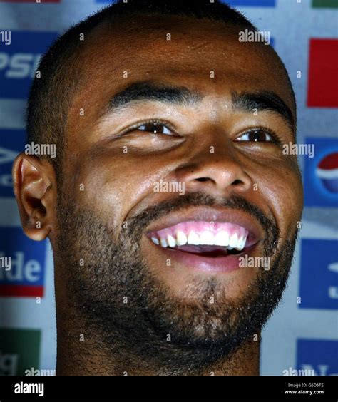 England - Ashley Cole Stock Photo - Alamy