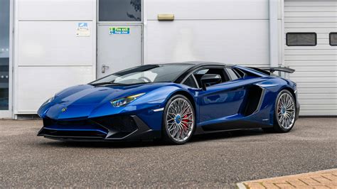 Lamborghini Aventador Market - CLASSIC.COM