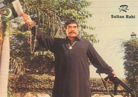 Sultan Rahi's 21st death anniversary today - ARY NEWS