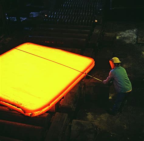 Slab Of Steel Photograph by Philippe Psaila/science Photo Library