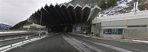 Road Tunnel Safety after the Mont Blanc Tunnel Fire - Mosen ...