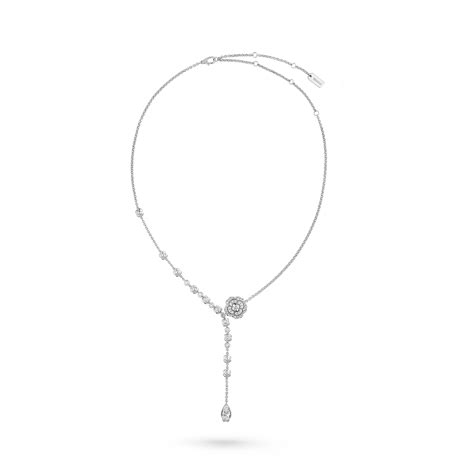 Bouton de Camélia necklace - J12058 | CHANEL | Chanel jewelry necklace, Chanel jewelry, Necklace