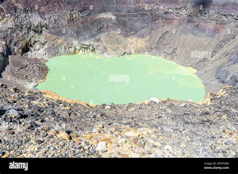 Acid crater lake, Santa Ana Volcano, El Salvador Stock Photo - Alamy