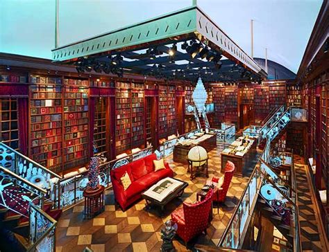 The Luxury Home Library - Luxury Home Digest