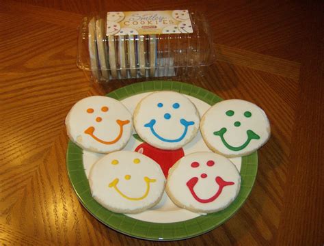 Mother of 1 Princess and 2 Princes: EAT'N PARK SMILEY COOKIES REVIEW