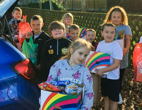 Brooklands Primary School children make food donation to The Canaan ...