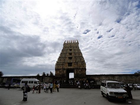 Chennakesava temple belur - Images WorthvieW