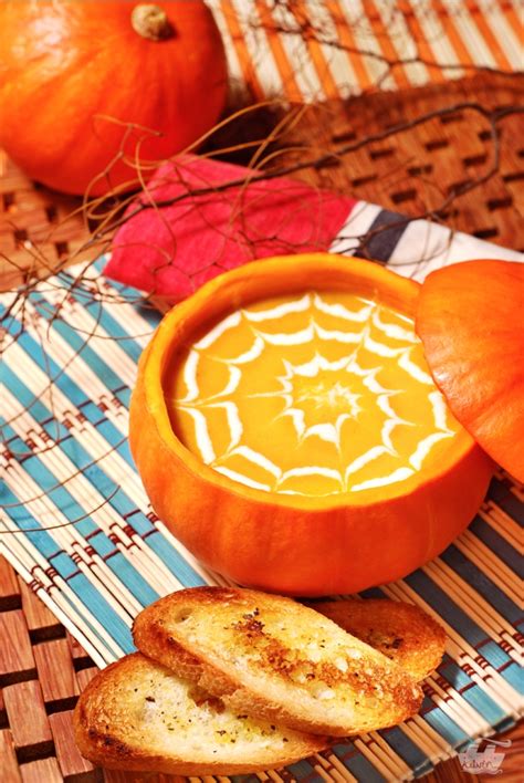 The Food Tales: Halloween Feast: Pumpkin Soup