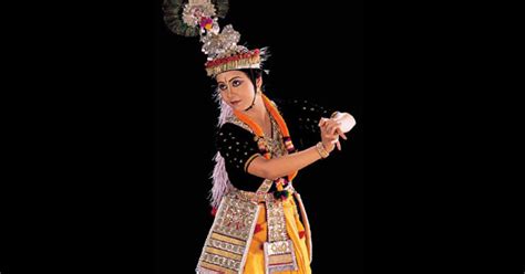 Manipuri performance by Bimbavati Devi | NatyaSutra Online, Learn Indian Dance and Music