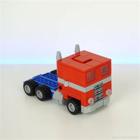 Build your own LEGO Transformers Optimus Prime [Instructions] - The ...