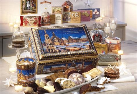 Lebkuchen Schmidt Festive Chest 2016 features Nuremberg Christmas Mkt — Gingerbread World