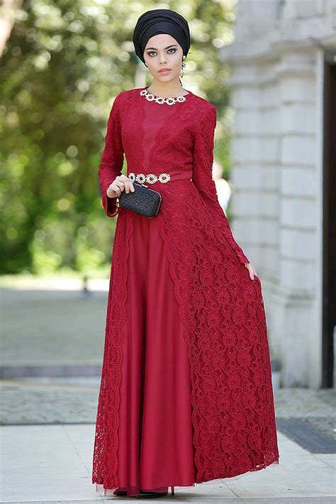 CLARET RED EVENING DRESS