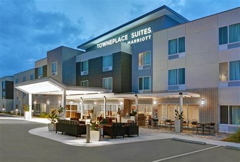 TOWNEPLACE SUITES BY MARRIOTT SARASOTA BRADENTON WEST $125 ($̶1̶5̶9̶ ...