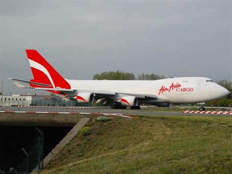 Air Asia Cargo B747-400F | Air asia, Asia, Aviation