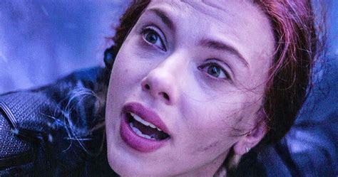 MovieWeb • Alternate Black Widow Death Scene from Avengers:...