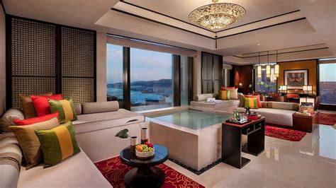 Signature Pool Suite in Macau - Banyan Tree