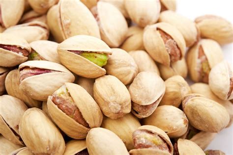 Pistachios, The Smiling Nut! - Farmers' Almanac Healthy Family Meals ...