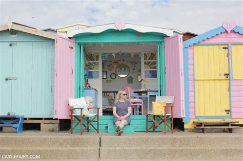 15 Reasons why you should hire a beach hut for the day this summer