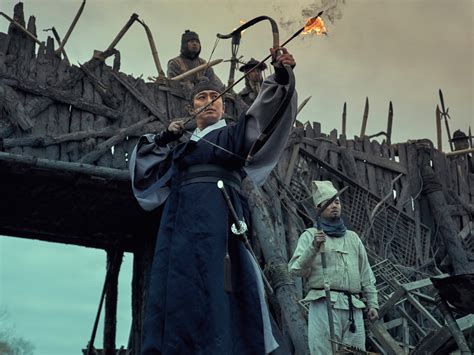 TV Review: Kingdom — Strange Harbors