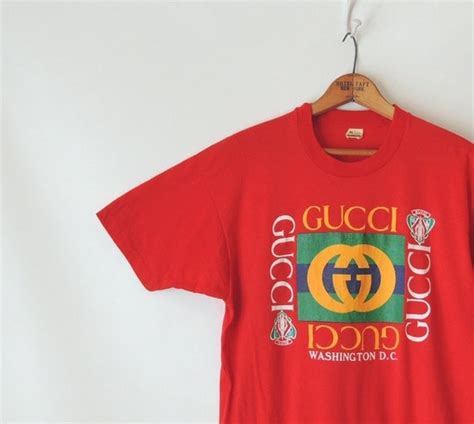 vintage gucci logo t shirt