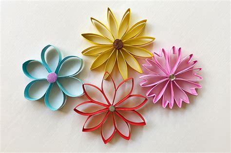 TP Roll Flowers | Kids' Crafts | Fun Craft Ideas | FirstPalette.com