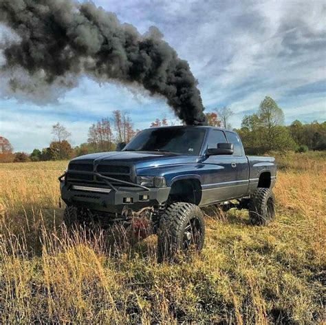 duramax diesel trucks #Dieseltrucks | Cummins trucks, Diesel trucks, Trucks