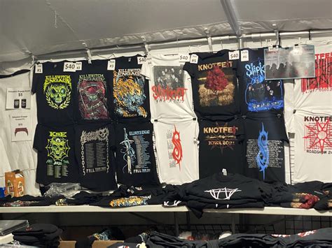 Slipknot Knotfest Roadshow Merch Tent Pics : r/Slipknot