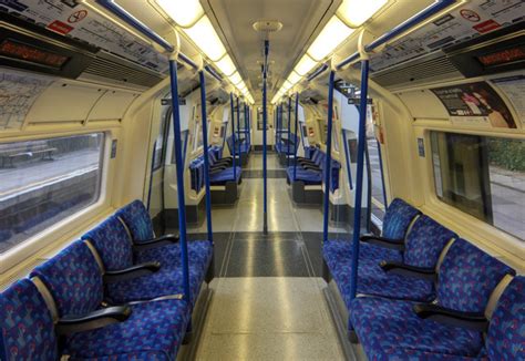 In Pictures: Refurbished Northern Line Tube Trains | Londonist