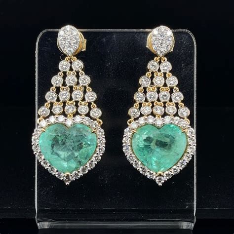 18Ct Yellow Gold Emerald and Diamond Earrings For Sale at 1stDibs