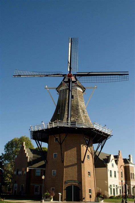 Vermeer Windmill – Pella, Iowa - Atlas Obscura