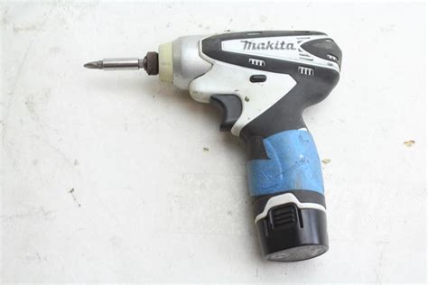 Makita Td090D Cordless Screwdriver | Property Room