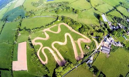 How to build a motocross track: Top tips to build an awesome track ...