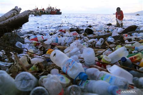 Indonesia backs global fight against plastic waste - ANTARA News