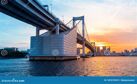 Rainbow Bridge in Odaiba, Japan Stock Image - Image of downtown, sunrise: 189370949