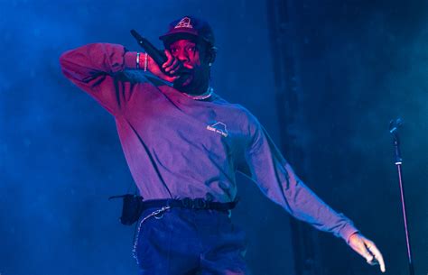 Watch the trailer for the new upcoming Travis Scott documentary, 'Look Mom I Can Fly' - NME