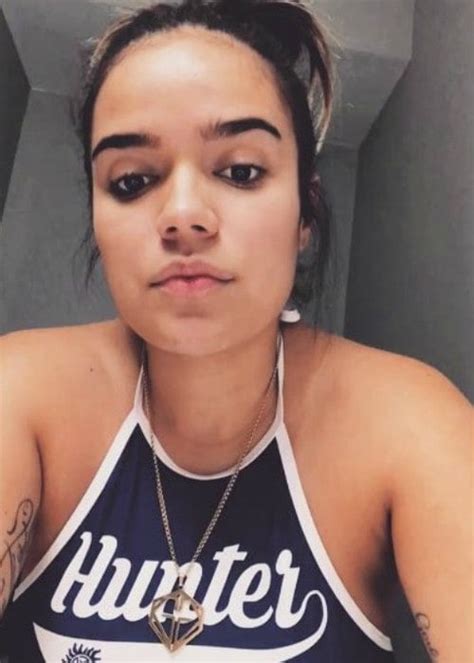 Karol G Height, Weight, Age, Body Statistics - Healthy Celeb