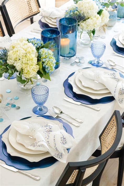 Hanukkah Table – Fashionable Hostess