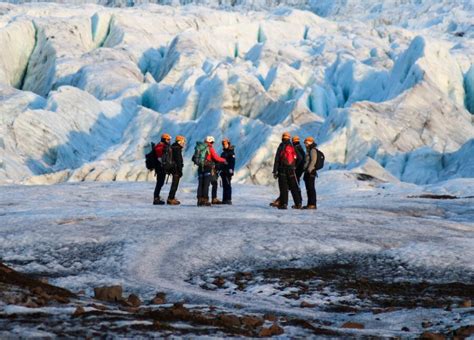 Skaftafell Glacier Hike: What to Expect + Best Tours (2024)