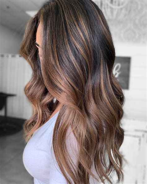 50 Dark Brown Hair with Highlights Ideas for 2022 - Hair Adviser