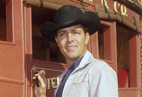 Actor Dale Robertson Dies at 89 - TV Guide