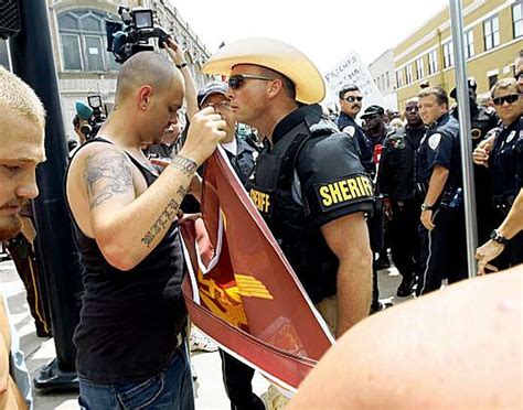 Black, white protesters clash over Texas death