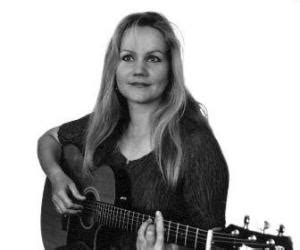 Eva Cassidy Biography, Birthday. Awards & Facts About Eva Cassidy